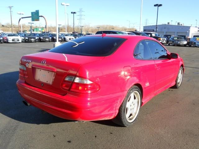2000 Mercedes-Benz CLK Class XLE V6