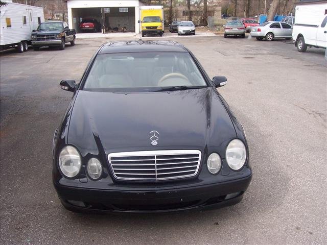 2000 Mercedes-Benz CLK Class C230 1.8K
