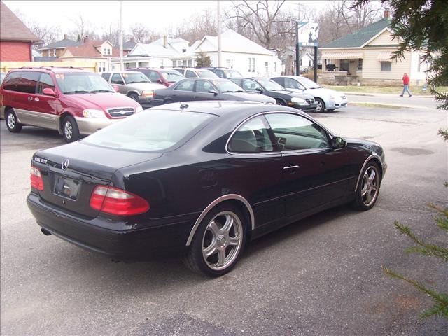 2000 Mercedes-Benz CLK Class C230 1.8K