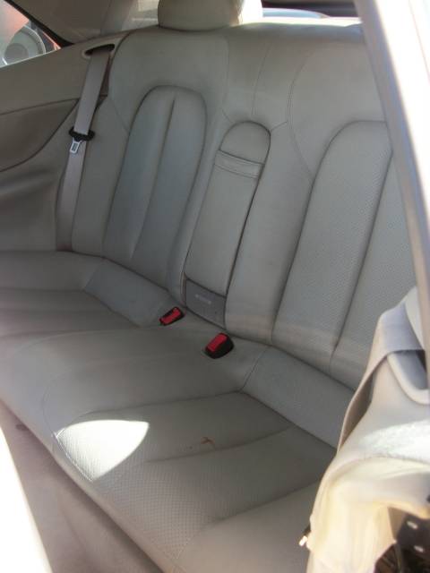 2000 Mercedes-Benz CLK Class XLE V6