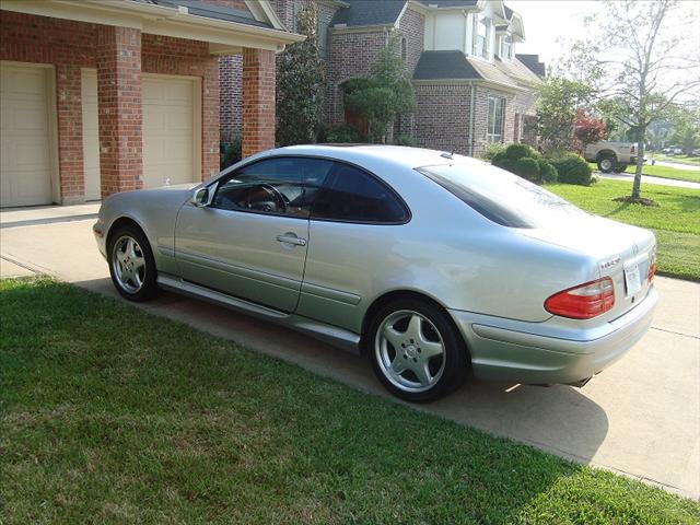 2001 Mercedes-Benz CLK Class Unknown