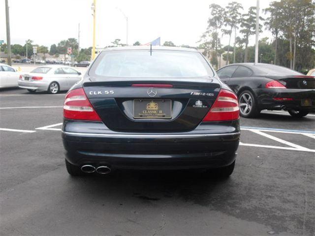 2004 Mercedes-Benz CLK Class 4dr Base 4-cyl 4WD (SE)