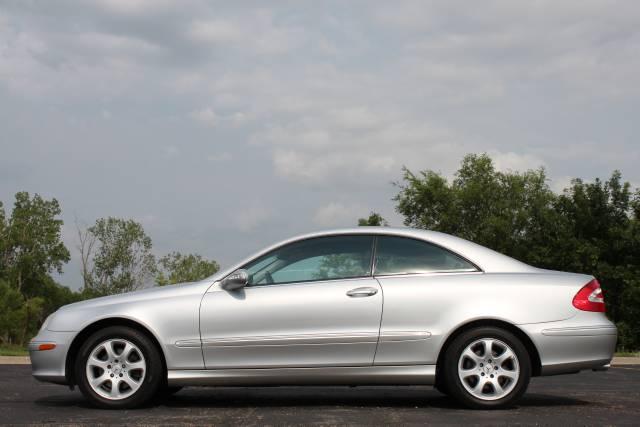 2004 Mercedes-Benz CLK Class C230 1.8K