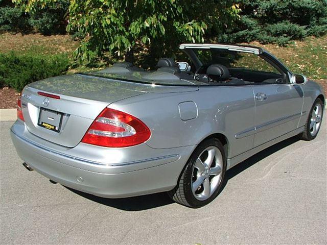 2005 Mercedes-Benz CLK Class Limited V6