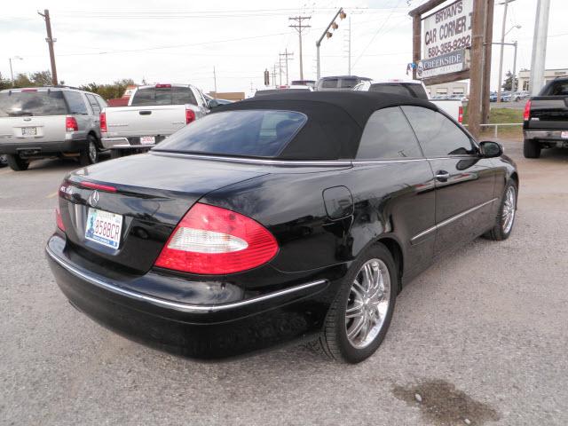 2006 Mercedes-Benz CLK Class Unknown