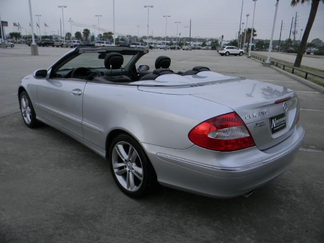 2006 Mercedes-Benz CLK Class 4dr Sdn EX Auto Sedan