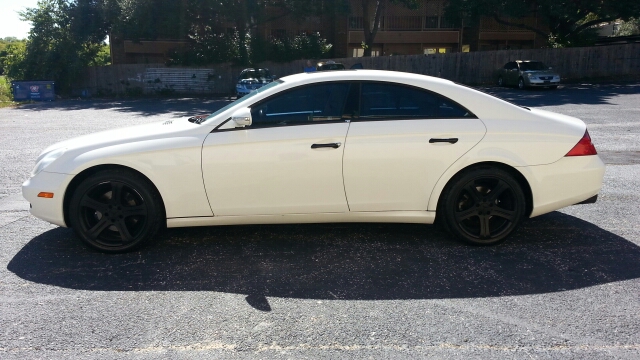 2006 Mercedes-Benz CLS-Class XLS Choice
