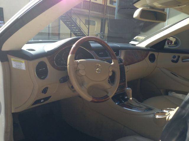 2006 Mercedes-Benz CLS-Class XLS Choice