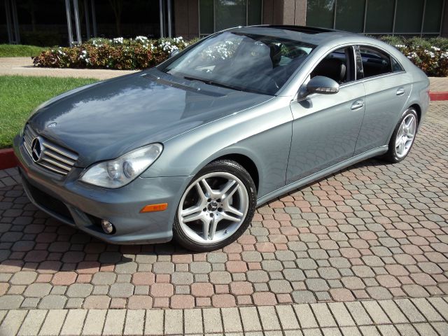 2006 Mercedes-Benz CLS-Class XLS Choice