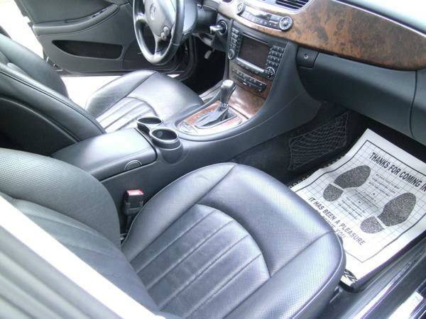 2006 Mercedes-Benz CLS-Class Clean Carfax ONE Owner