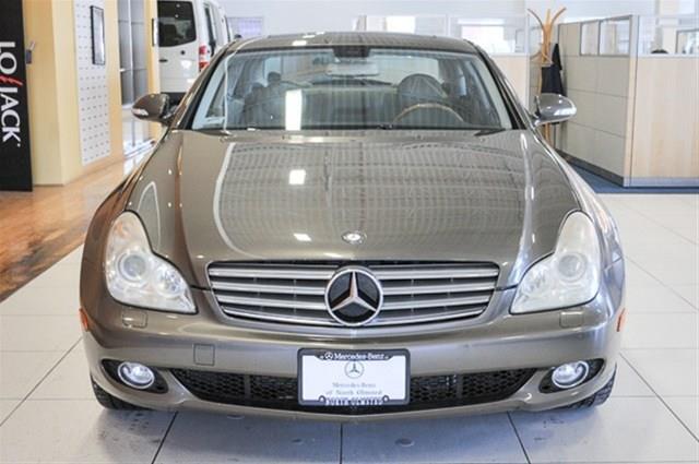 2006 Mercedes-Benz CLS-Class SE Sedan