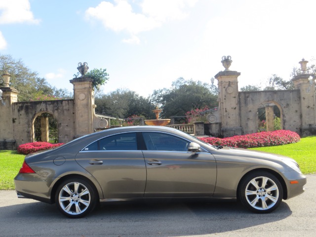 2006 Mercedes-Benz CLS-Class 4x4 V63,900 O.b.o