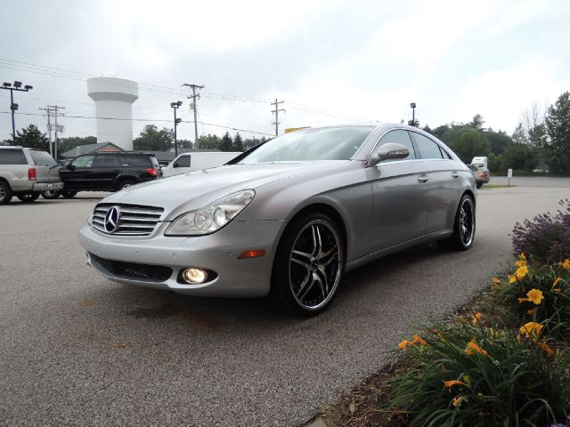 2006 Mercedes-Benz CLS-Class XLS Choice