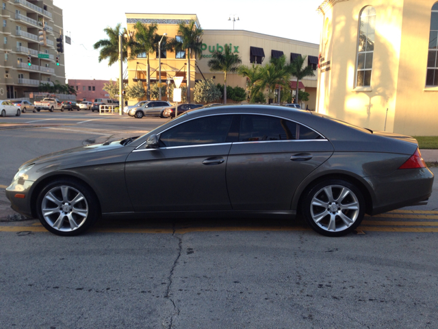 2006 Mercedes-Benz CLS-Class XLS Choice