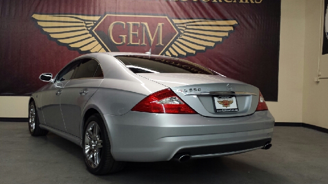 2007 Mercedes-Benz CLS-Class Extended VERY LOW Miles