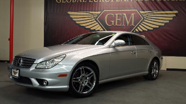 2007 Mercedes-Benz CLS-Class Extended VERY LOW Miles