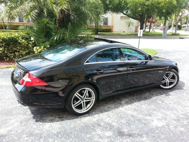 2007 Mercedes-Benz CLS-Class GS Loaded Super Clean