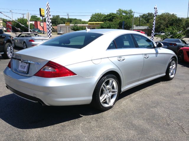 2007 Mercedes-Benz CLS-Class LS NICE