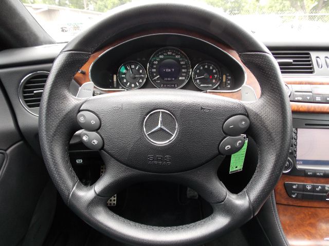2008 Mercedes-Benz CLS-Class GS Loaded Super Clean