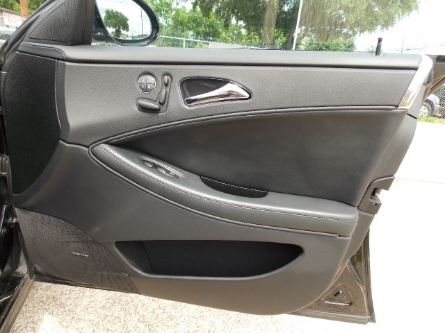 2008 Mercedes-Benz CLS-Class GS Loaded Super Clean