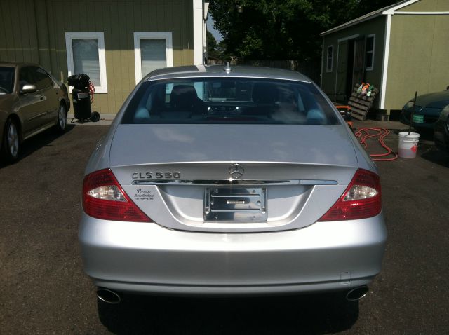 2008 Mercedes-Benz CLS-Class Extended VERY LOW Miles