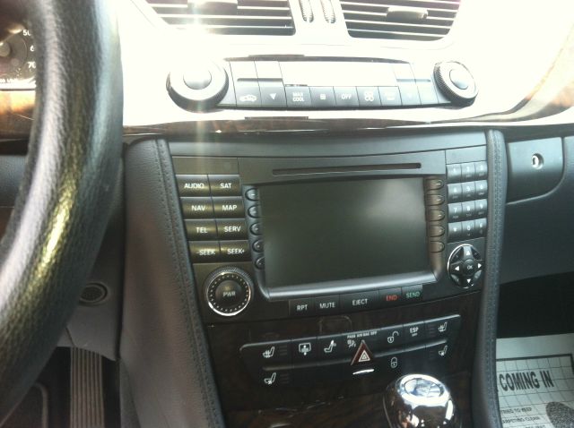 2008 Mercedes-Benz CLS-Class Extended VERY LOW Miles