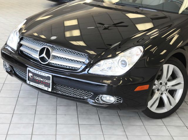2010 Mercedes-Benz CLS-Class SS Pace Car