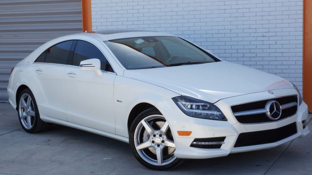 2012 Mercedes-Benz CLS-Class SS Pace Car