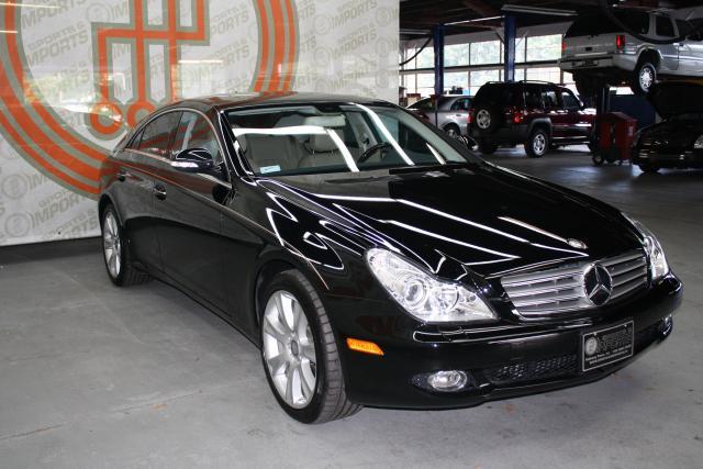 2008 Mercedes-Benz CLS Class Extended VERY LOW Miles