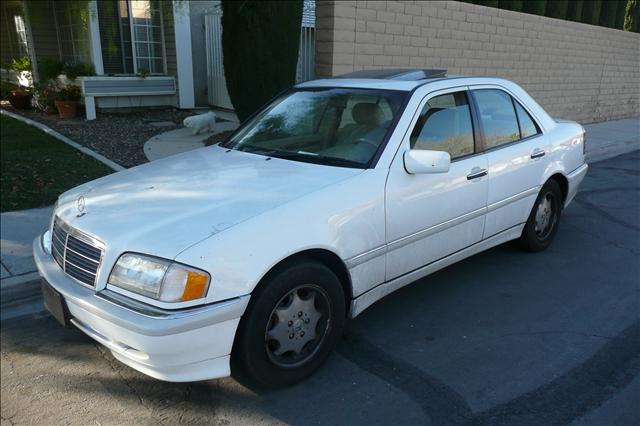 1999 Mercedes-Benz C Class LE With Leather