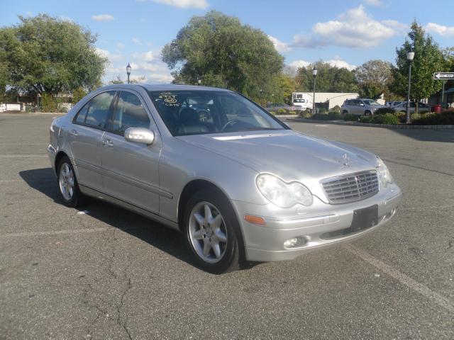 2003 Mercedes-Benz C Class 3.2 TL - Extra Sharp