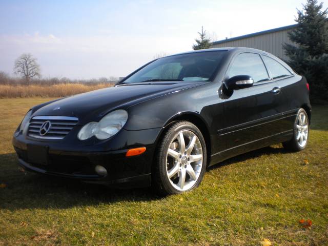 2003 Mercedes-Benz C Class 4dr Sdn Manual