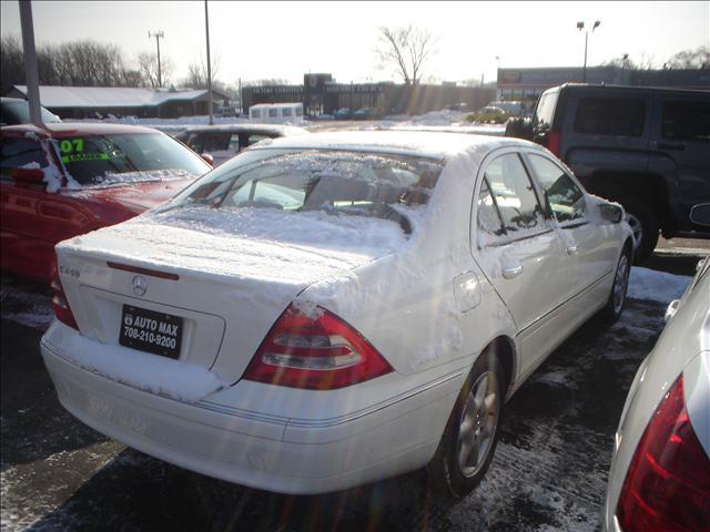 2003 Mercedes-Benz C Class 3.2 TL - Extra Sharp