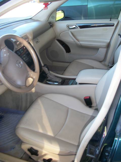 2003 Mercedes-Benz C Class 3.2 TL - Extra Sharp