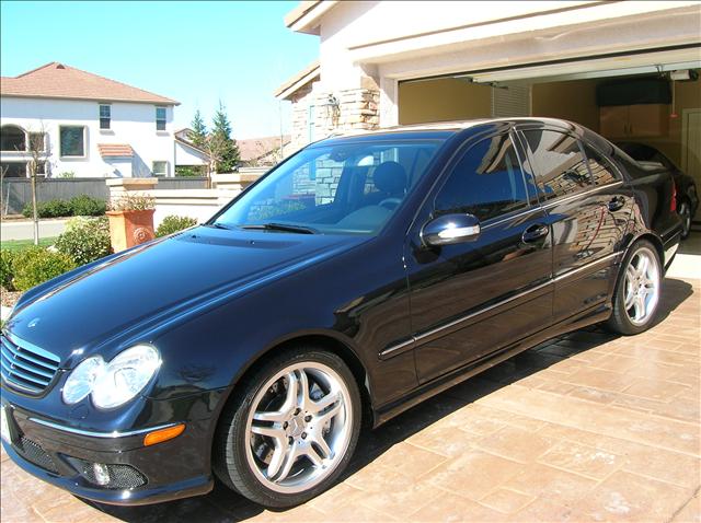2005 Mercedes-Benz C Class 4dr Man SE