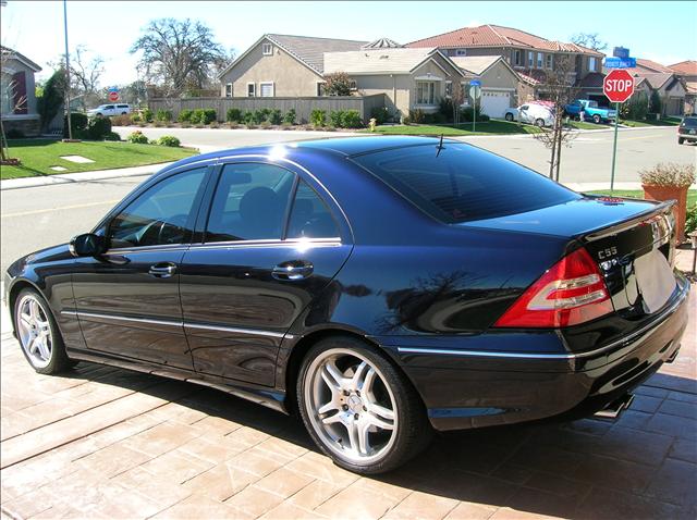 2005 Mercedes-Benz C Class 4dr Man SE