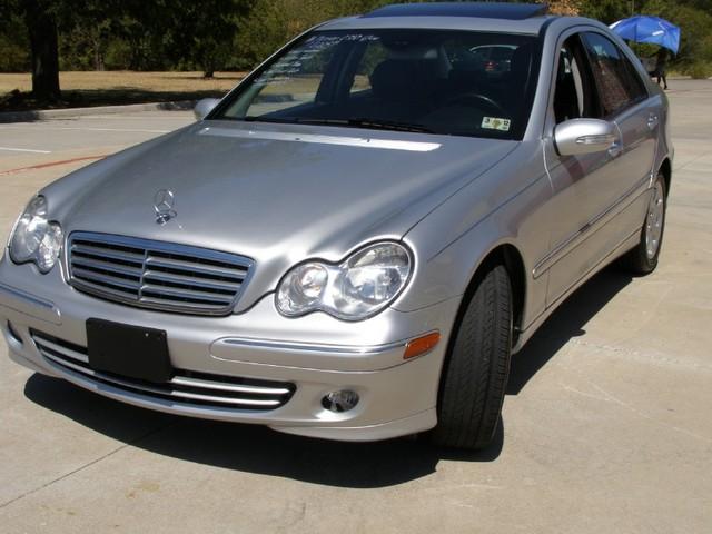 2006 Mercedes-Benz C Class 1500 Rear-wheel Drive
