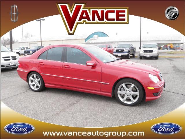 2007 Mercedes-Benz C Class V8 - AWD