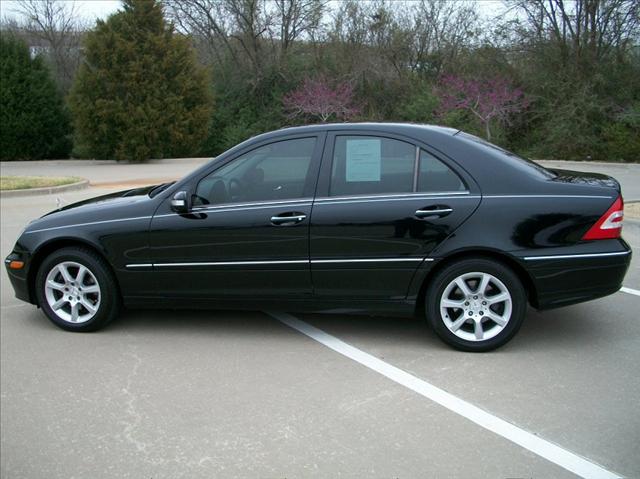 2007 Mercedes-Benz C Class V8 - AWD