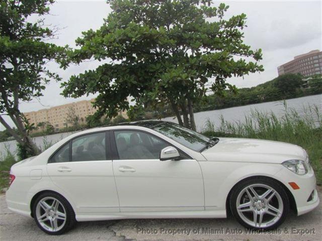 2009 Mercedes-Benz C Class Crewcab Denali AWD