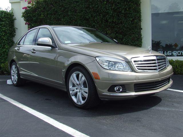 2009 Mercedes-Benz C Class 4dr Sdn Manual (natl)