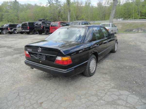 1987 Mercedes-Benz E-Class Unknown