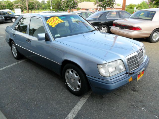 1994 Mercedes-Benz E-Class SXT