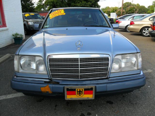 1994 Mercedes-Benz E-Class SXT