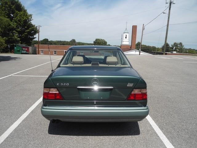 1994 Mercedes-Benz E-Class Unknown