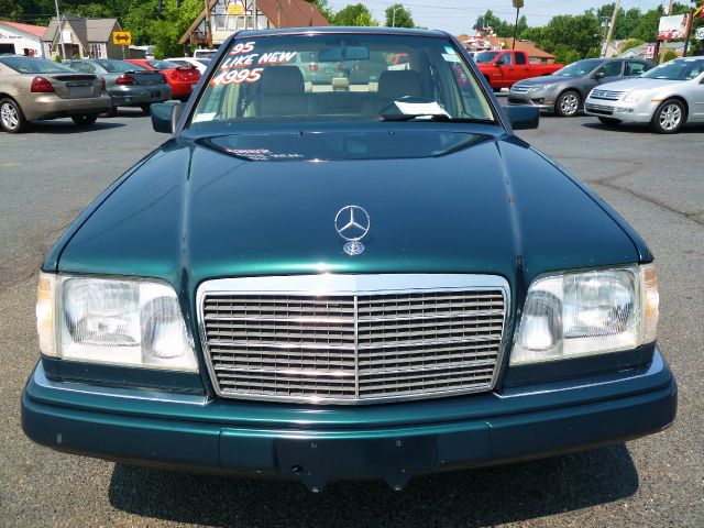 1995 Mercedes-Benz E-Class SXT