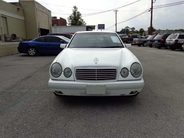 1996 Mercedes-Benz E-Class SXT