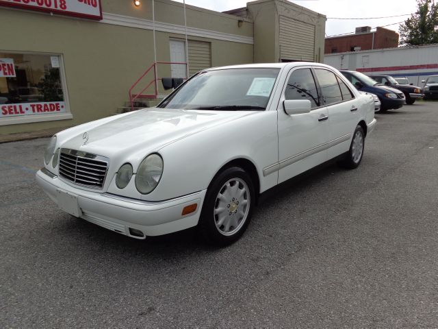 1996 Mercedes-Benz E-Class SXT