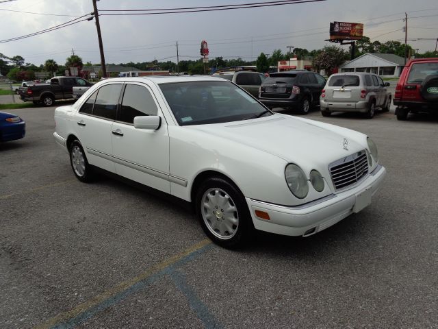 1996 Mercedes-Benz E-Class SXT