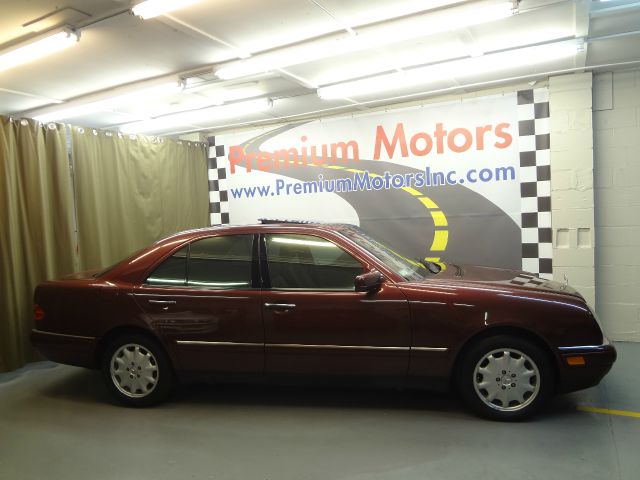 1996 Mercedes-Benz E-Class SXT